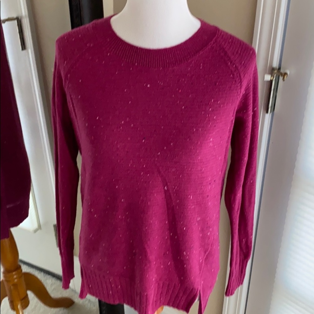 Old Navy sweater